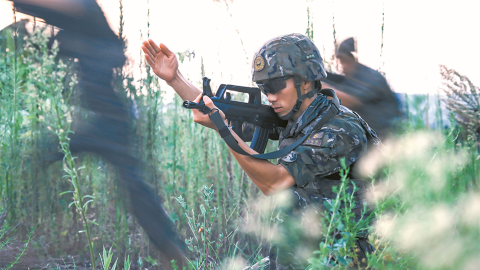 軍營(yíng)觀察丨武警第二機(jī)動(dòng)總隊(duì)推進(jìn)標(biāo)準(zhǔn)化考核“二次創(chuàng)新”